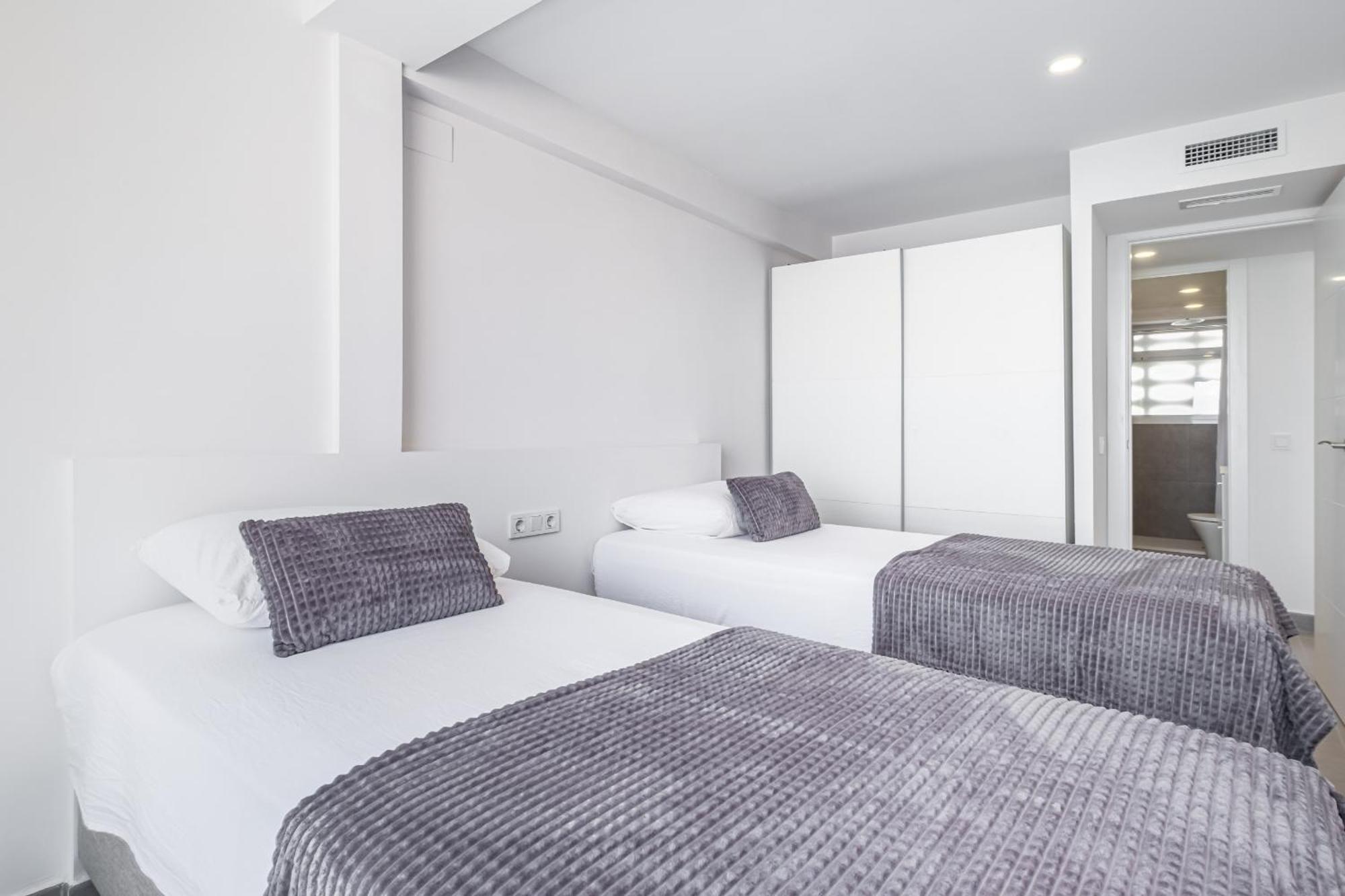 Halcon Deluxe 7-B Apartment Levante Beach เบนิดอร์ม ภายนอก รูปภาพ